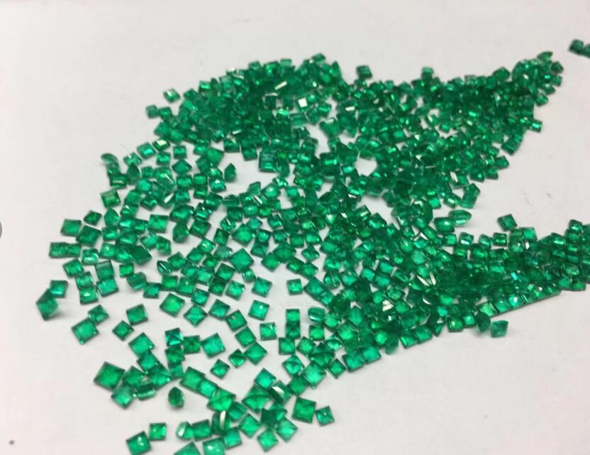 Melee Emeralds - Side Stones for Sale